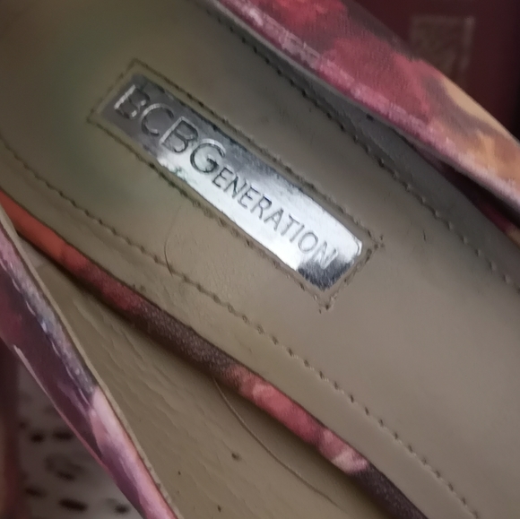 BCBG Flower Print Heels - Picture 2 of 8